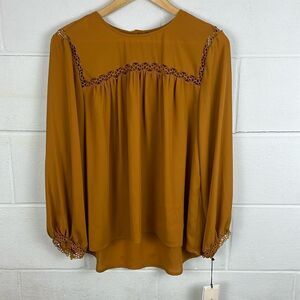Ivanka Trump NWT mustard lace peasant top